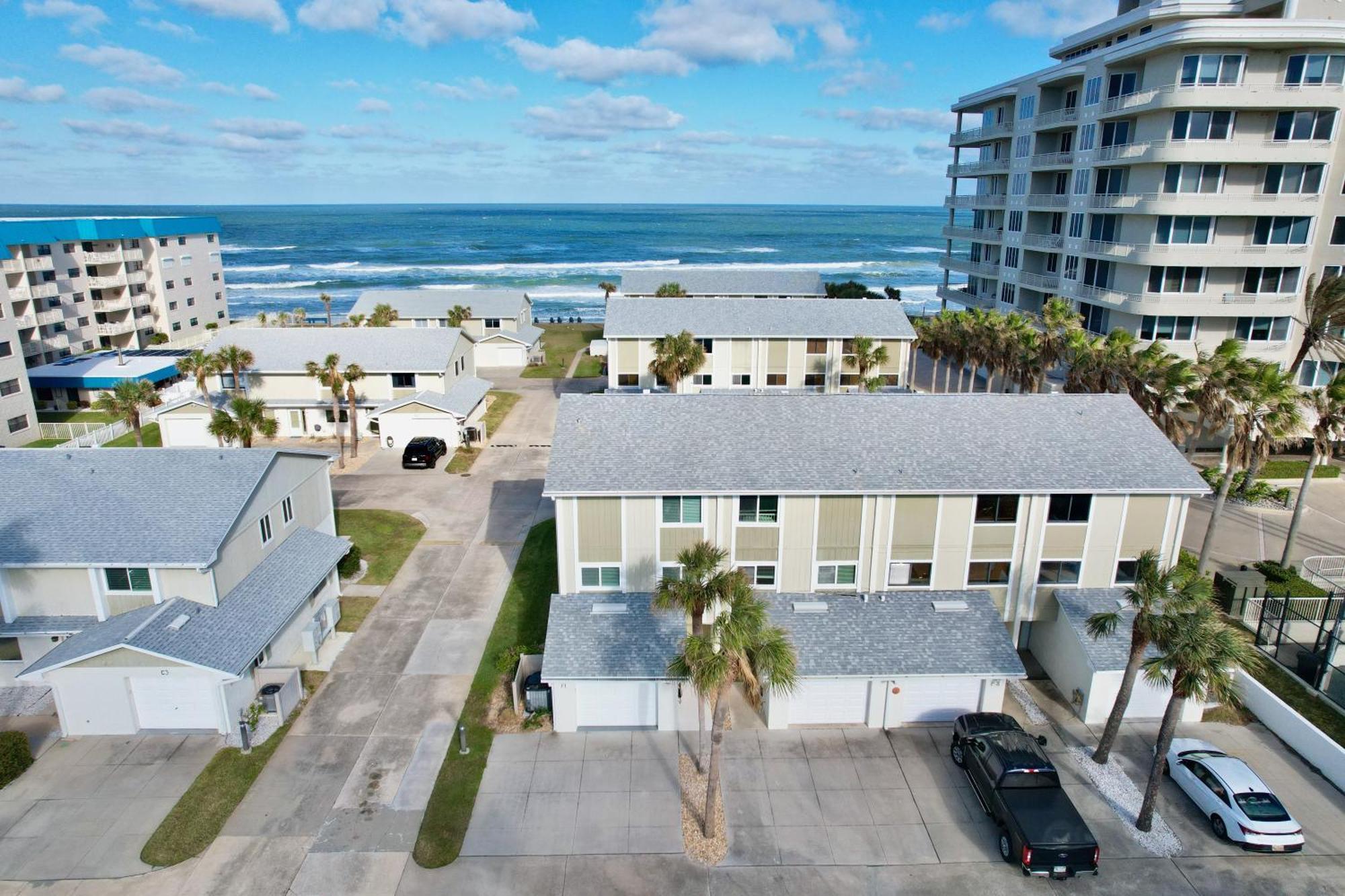 Zen Beach Retreat - Ocean View Townhouse -No Drive Beach Нью-Смирна-Бич Экстерьер фото